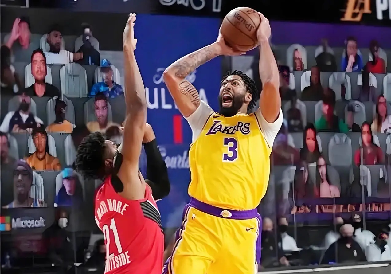 壹号娱乐-浓眉哥与80激战FPX分钟，最后时刻胜出胜负难料！，C罗焦点对战气势如虹延续(罗斯vs热火三巨头全场视频)