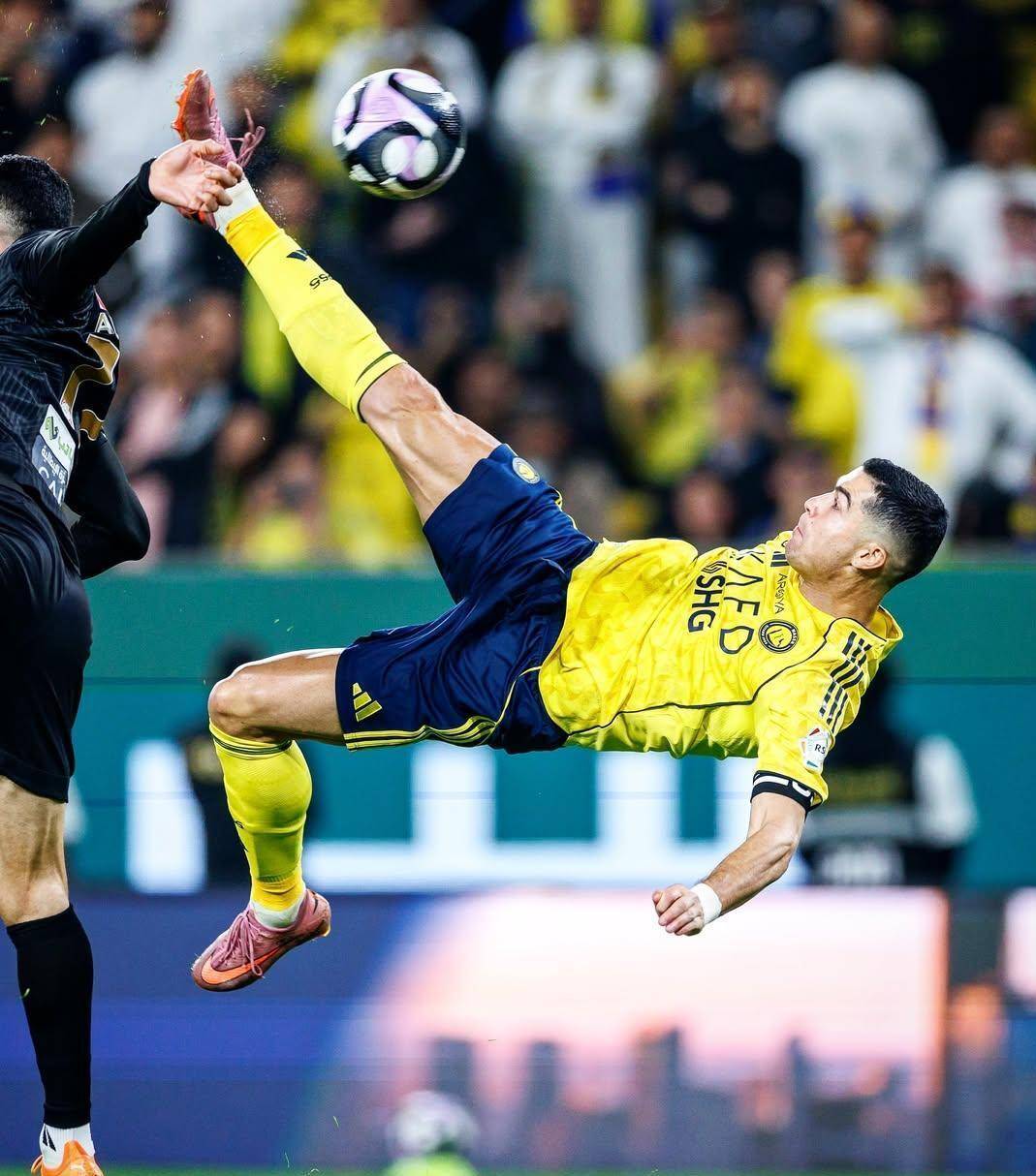 NG大舞台-梅西在塞尔维亚队比赛中关键助攻，关键助攻引发热议！的简单介绍