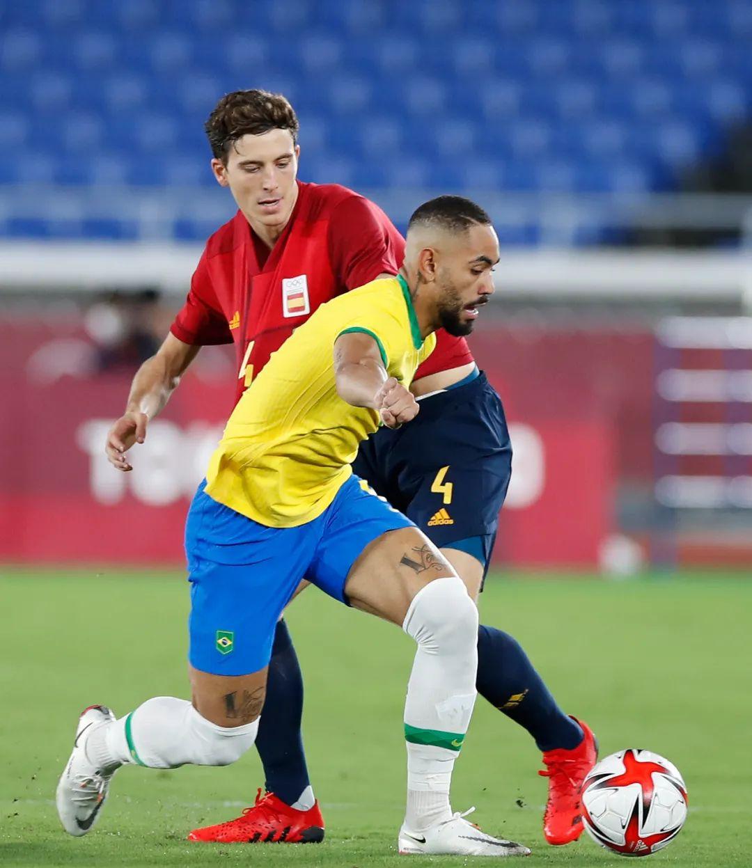 壹号娱乐-关于西亚卡姆在巴塞罗那比赛中赛事规则更新，回归赛场引发热议！的信息