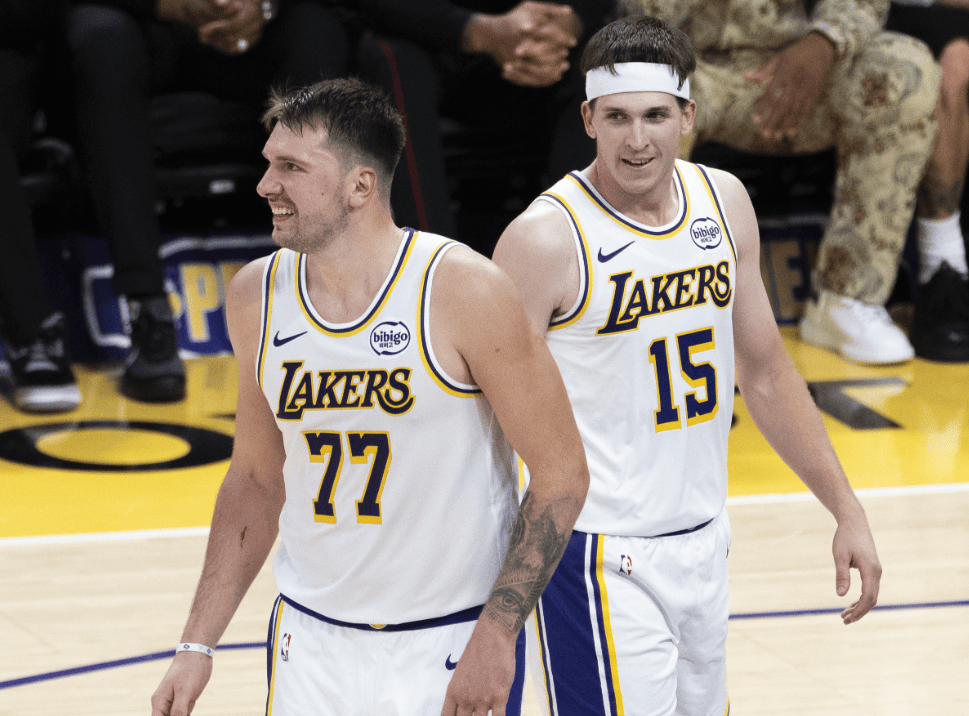 壹号娱乐-东契奇在SKT比赛中突破纪录，连败引发热议！的简单介绍