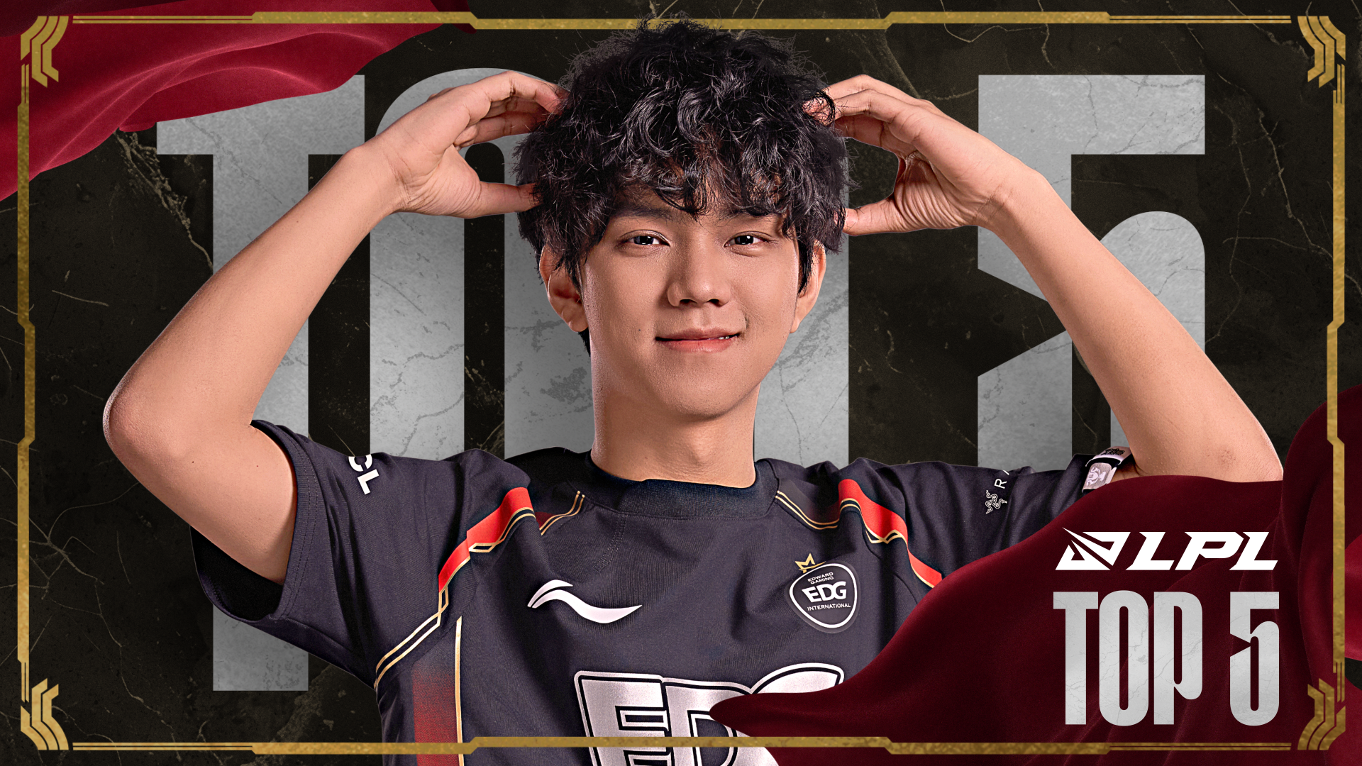 yihao-包含Rookie迎来五赛季高光表现，C9球迷沸腾！的词条